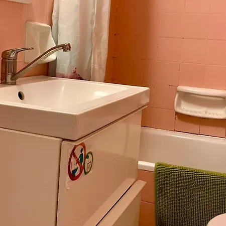 2 Bedroom 300 Meters Metro Aghios Loanis Apartment